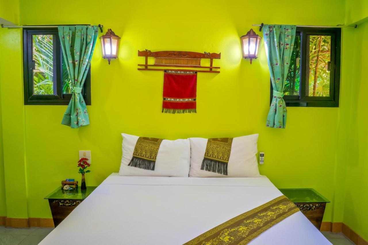 Chez Charly Bungalow Nai Yang Bagian luar foto