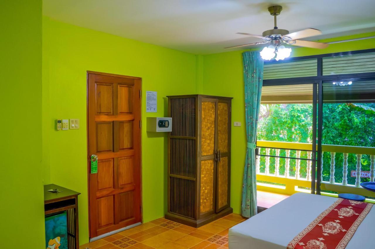 Chez Charly Bungalow Nai Yang Bagian luar foto