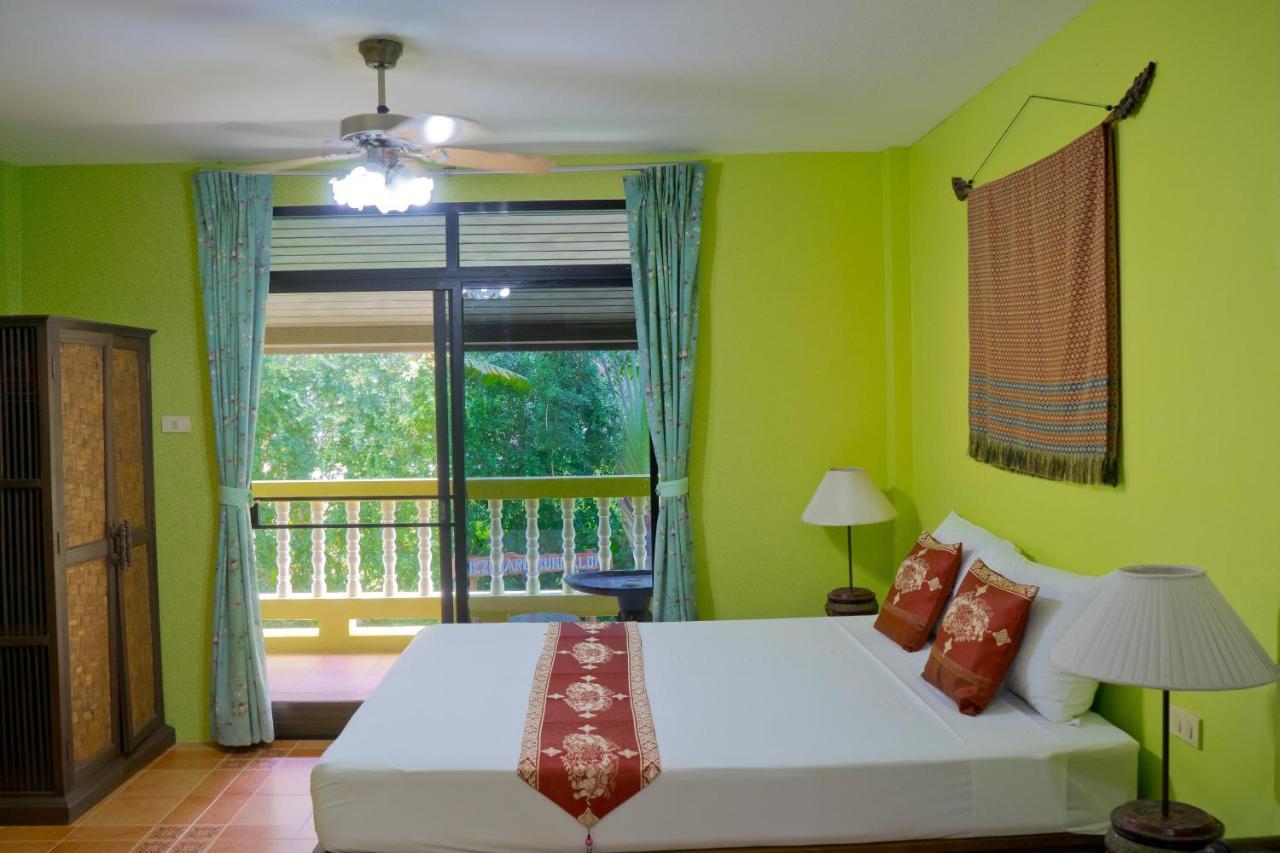 Chez Charly Bungalow Nai Yang Bagian luar foto